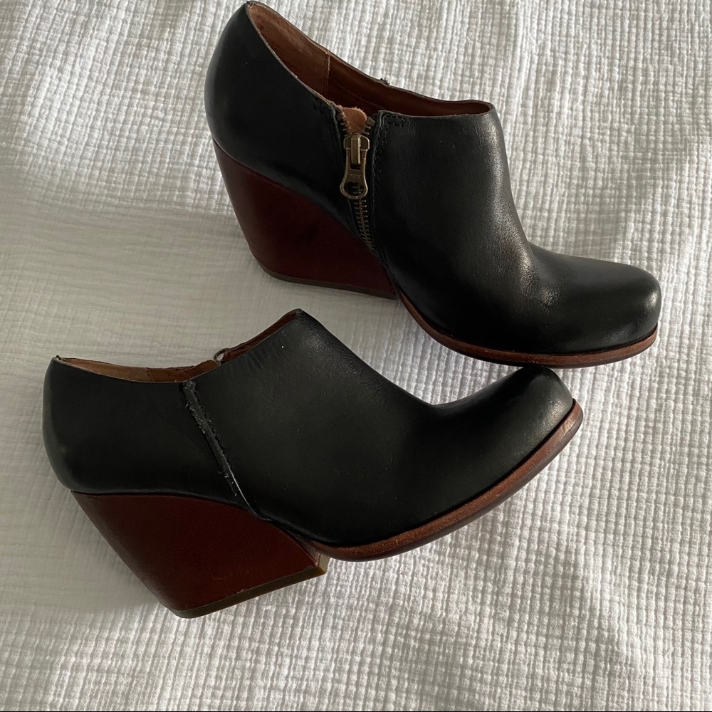 Kork-ease wedge booties